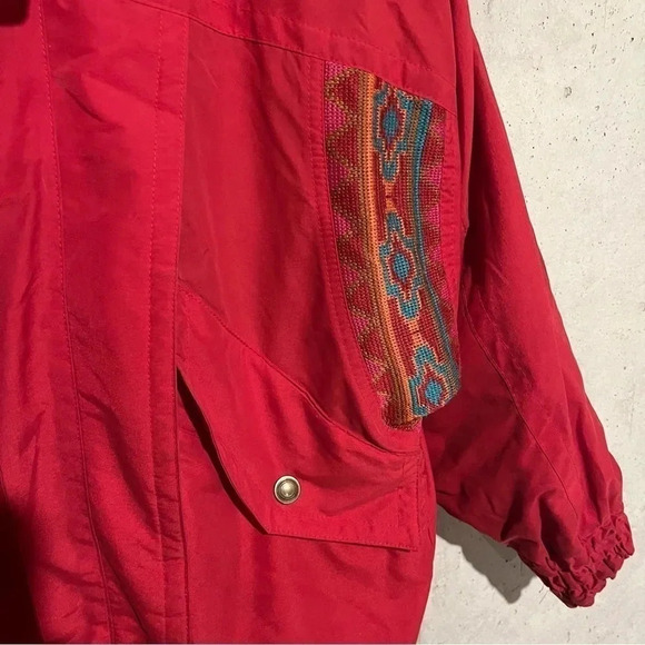 VTG London Fog Women’s Red Winter Coat/Jacket Size XS Aztec Tribal Embroidered - Picture 7 of 11